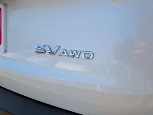 Used 2023 Nissan Rogue SV AWD/4WD image 10