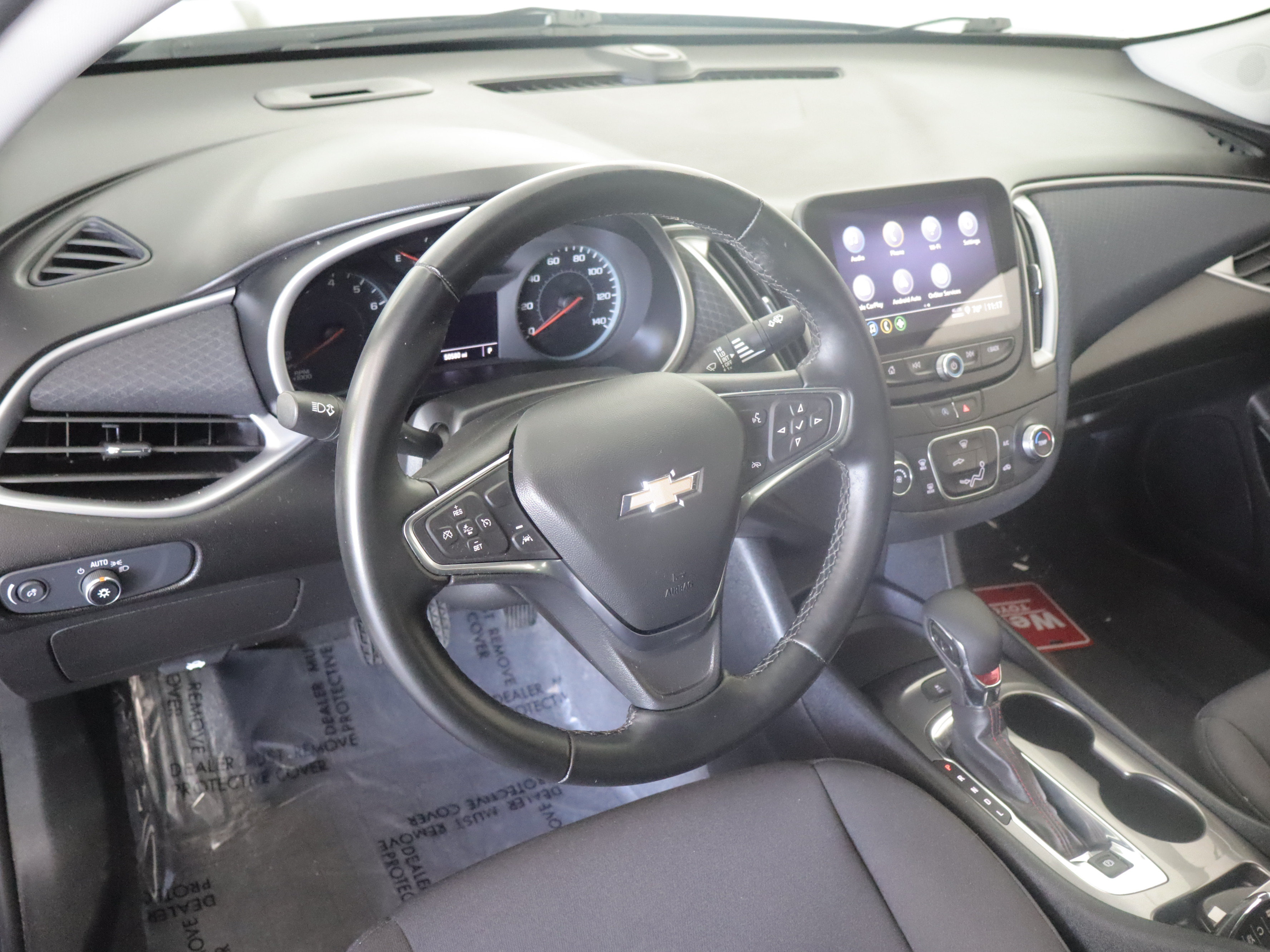 Used 2025 Chevrolet Malibu RS FWD image 9