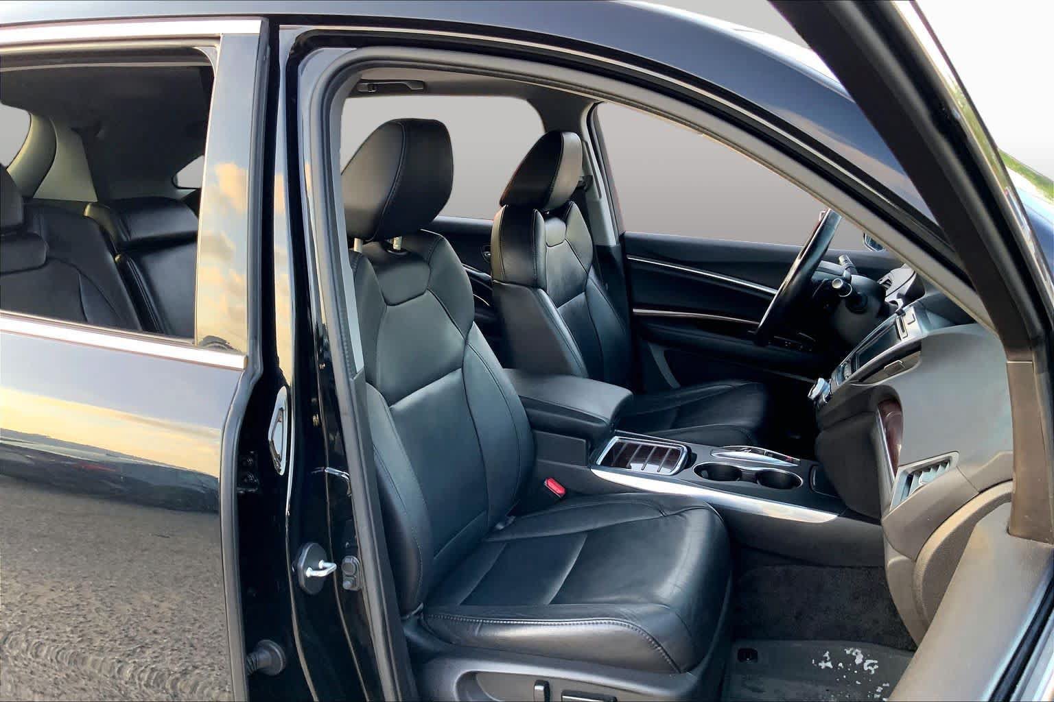 Used 2016 Acura MDX SH-AWD w/ Technology Package image 9
