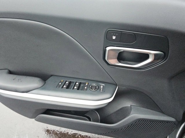 New 2025 Kia K4 GT-Line w/ GT-Line Sunroof Package image 19