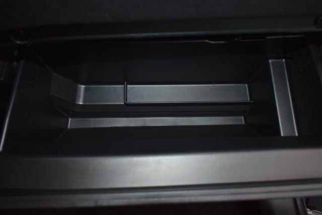 Used 2022 Ford Explorer Limited image 57