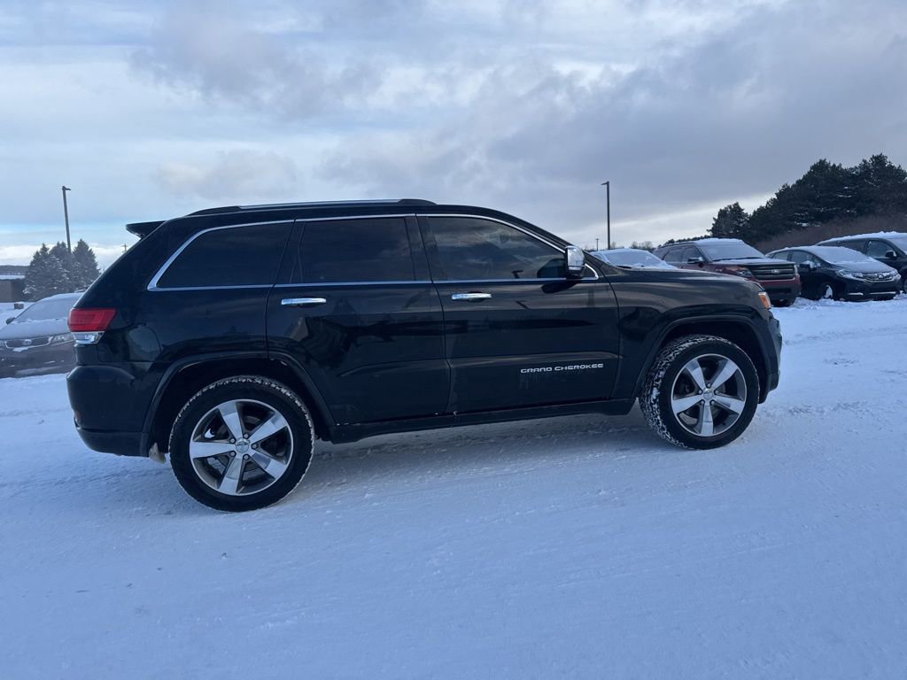 Used 2015 Jeep Grand Cherokee Overland image 16
