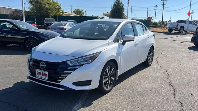 New 2025 Nissan Versa SV w/ Trunk Package