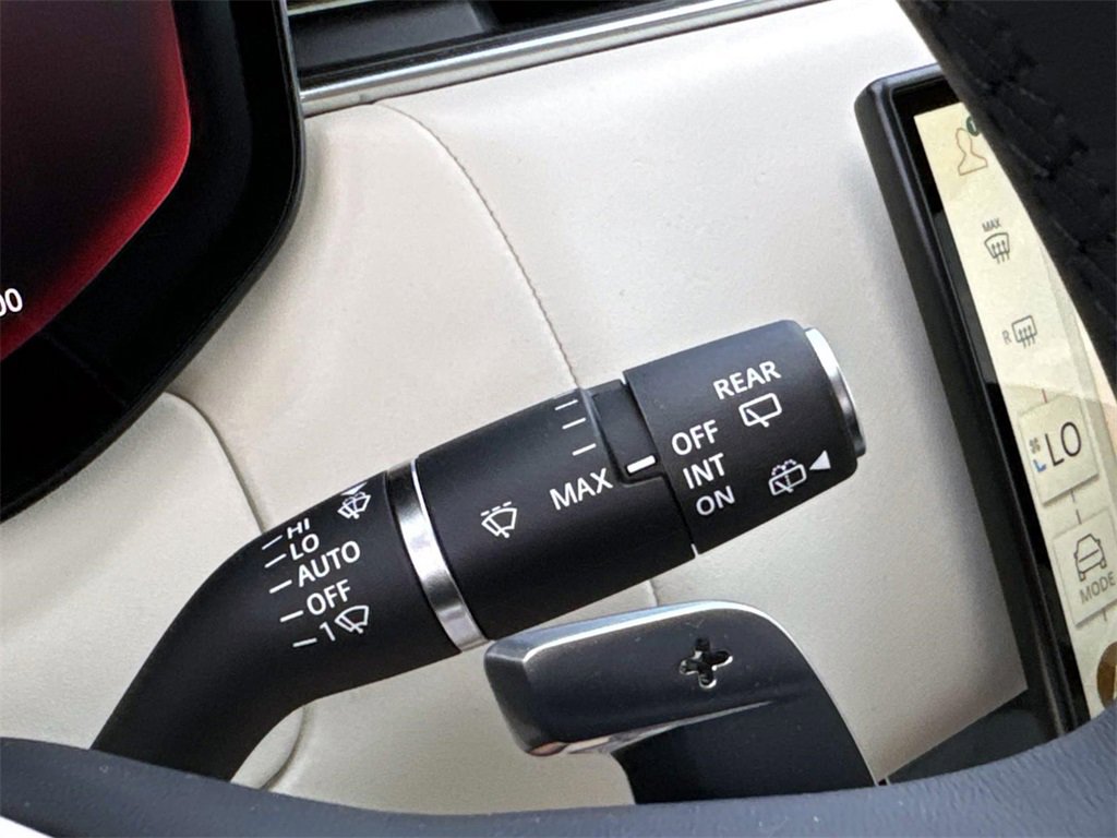 New 2026 Land Rover Range Rover SE image 26