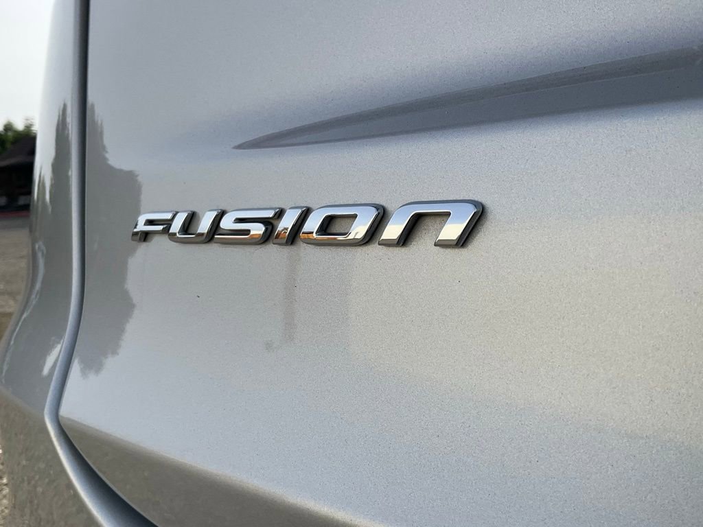 Used 2019 Ford Fusion Titanium image 20
