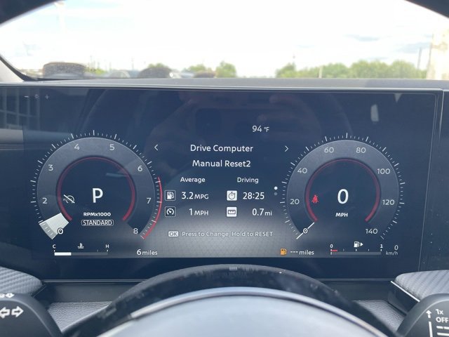 New 2025 Nissan Kicks SR image 11