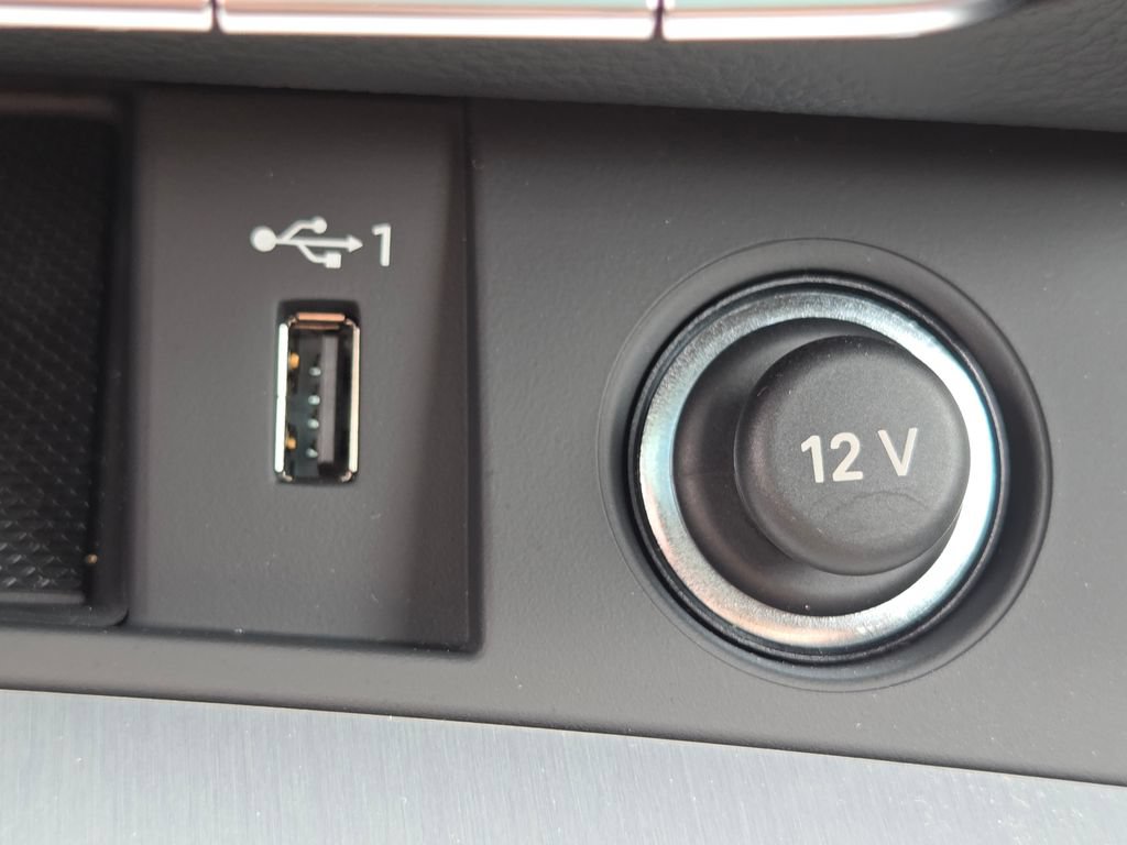 Certified 2024 Audi Q5 e Premium Plus AWD/4WD image 10