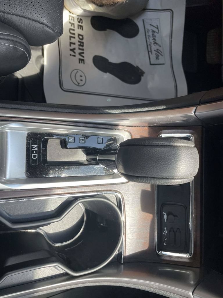 Used 2022 Subaru Ascent Touring AWD/4WD image 17