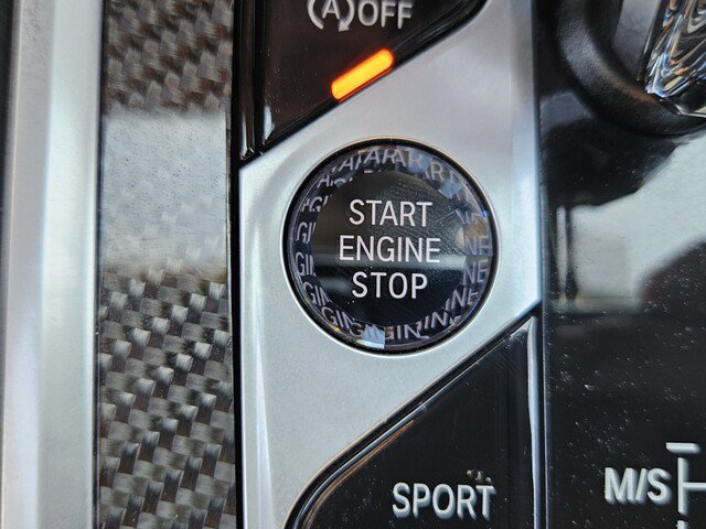 Certified 2025 BMW M850i xDrive image 32