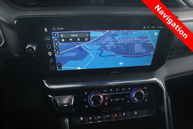 Used 2026 GMC Sierra 3500 Denali AWD/4WD image 5