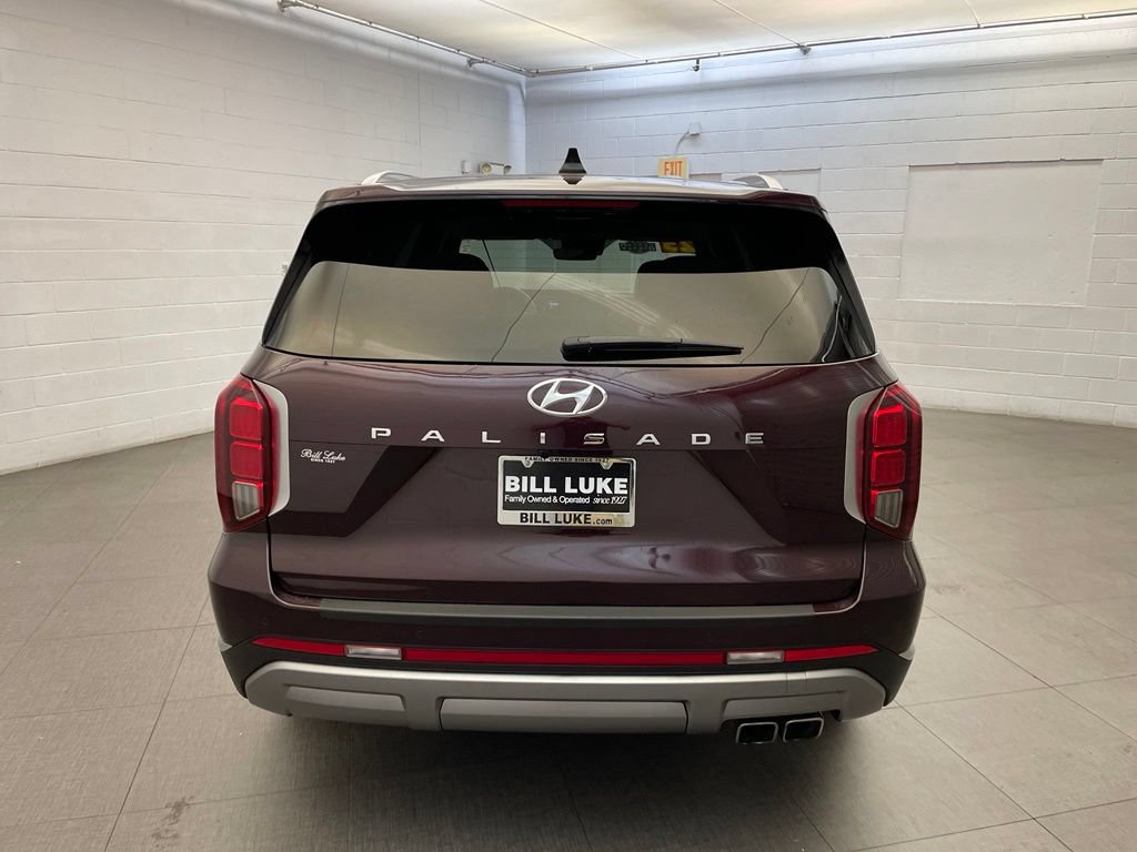 Used 2023 Hyundai Palisade Limited FWD image 8