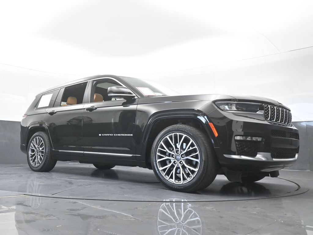 Used 2023 Jeep Grand Cherokee L Summit AWD/4WD image 73