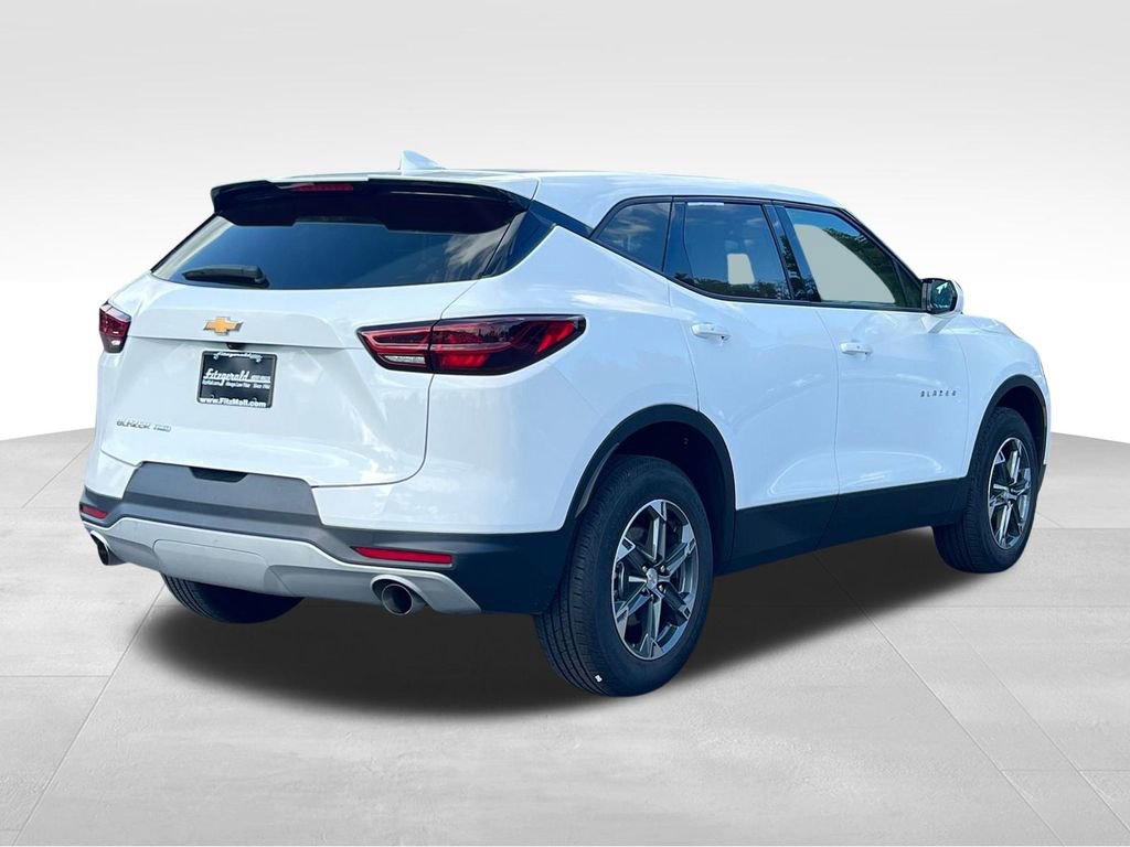 Used 2025 Chevrolet Blazer LT image 7