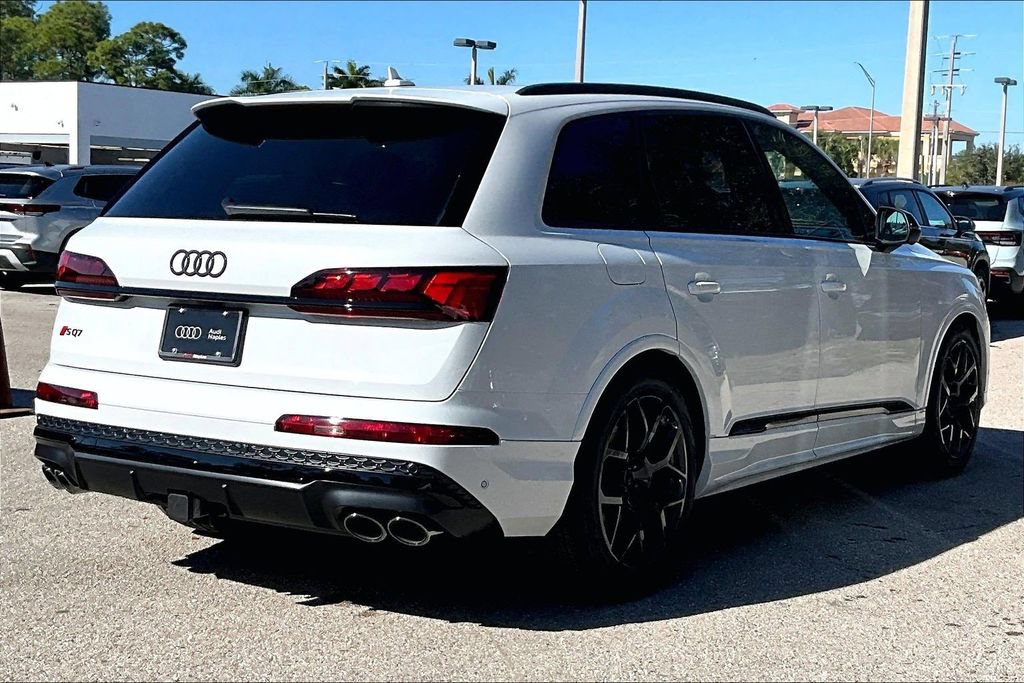 New 2026 Audi SQ7 Prestige AWD/4WD image 5