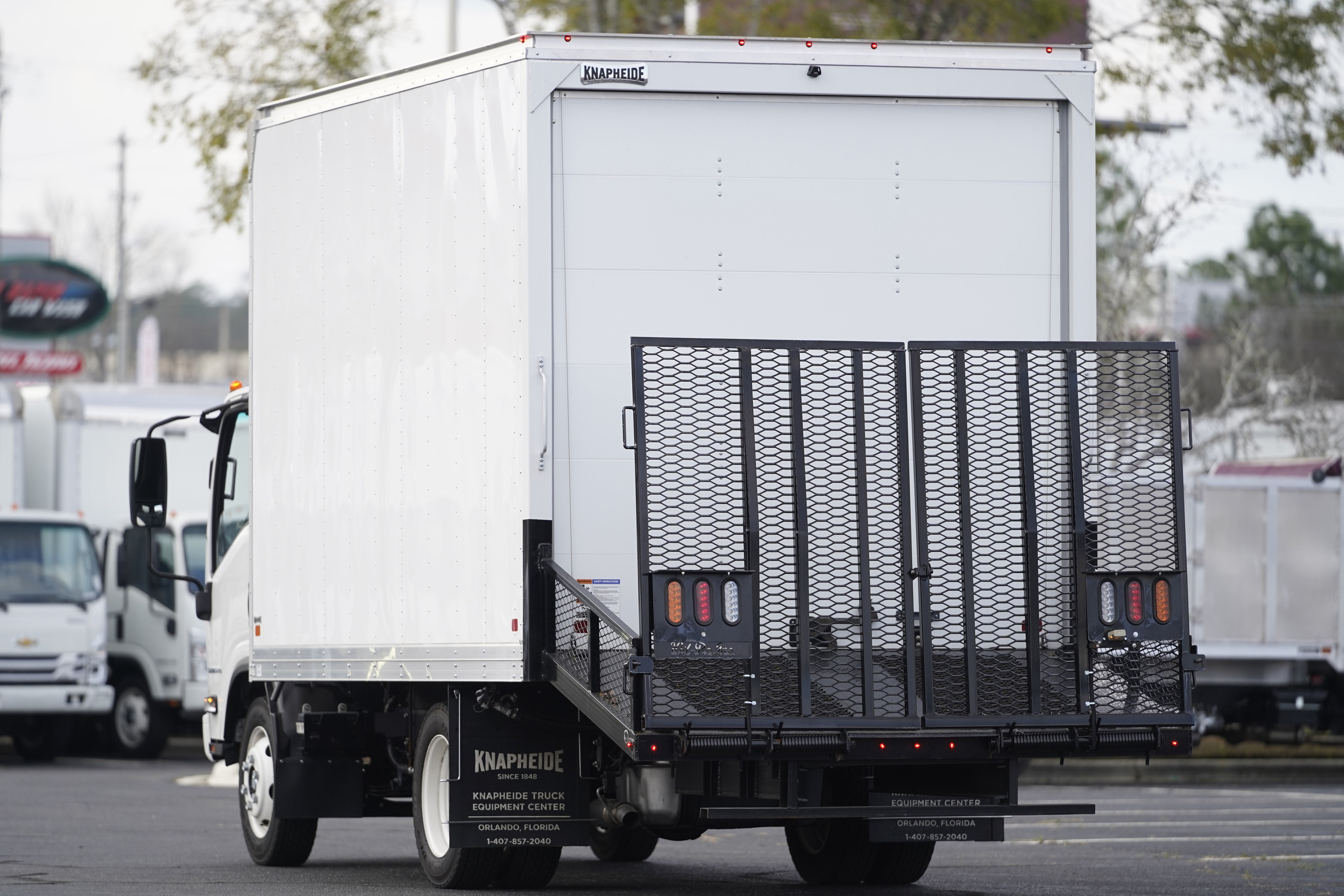 New 2025 Chevrolet Low Cab Forward 5500XG RWD image 3