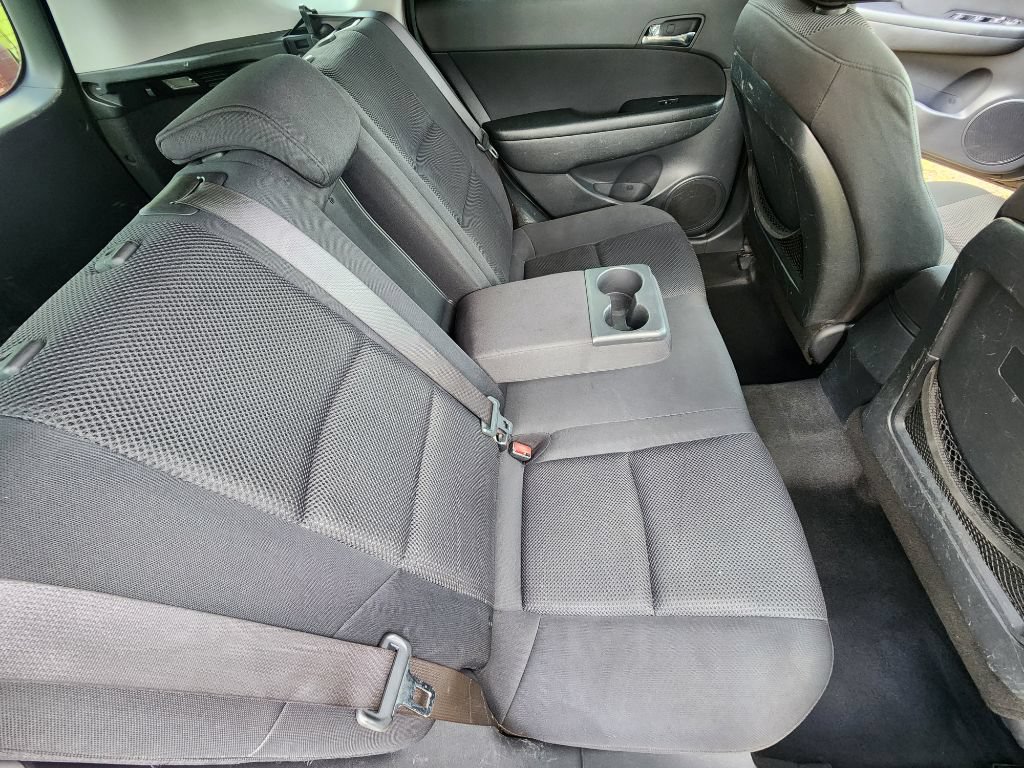 Used 2009 Hyundai Elantra w/ Premium-Sport Pkg 2 FWD image 8