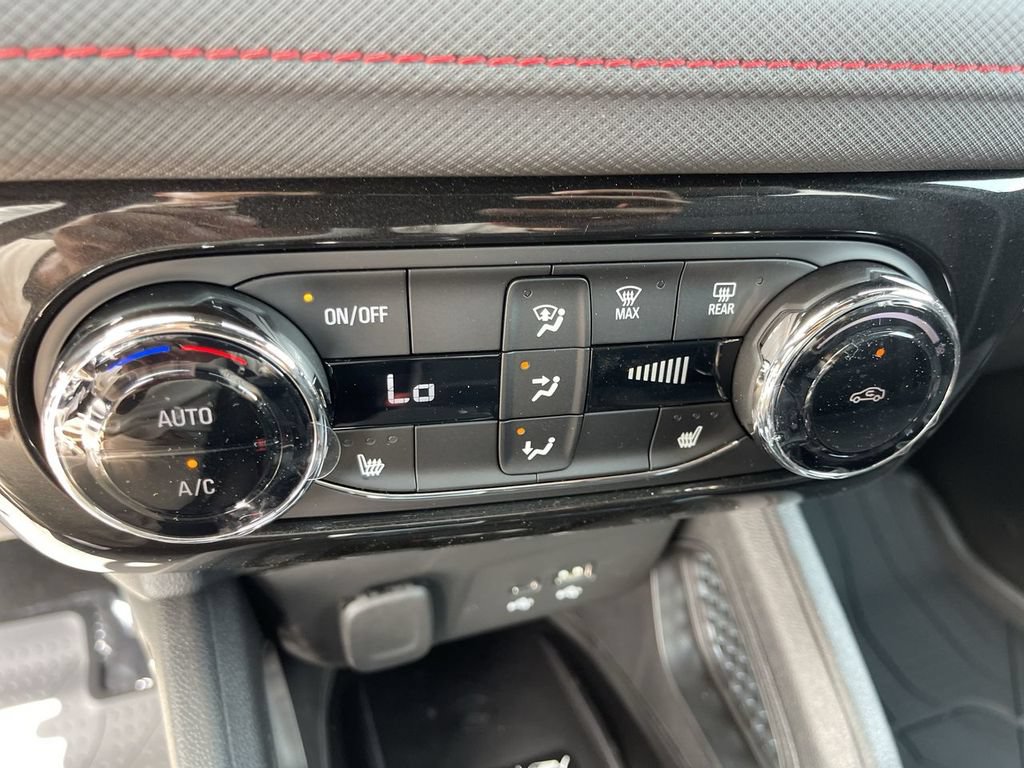New 2026 Chevrolet TrailBlazer RS w/ Convenience Package AWD/4WD image 18