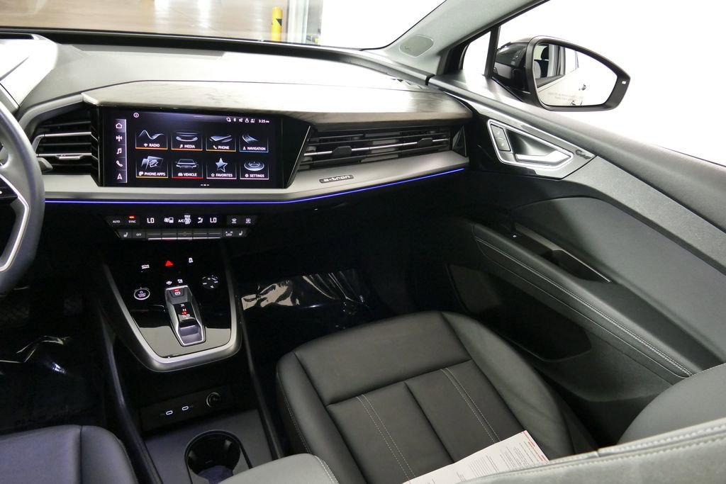 Used 2023 Audi Q4 e-tron Prestige w/ Black Optic Package AWD/4WD image 16