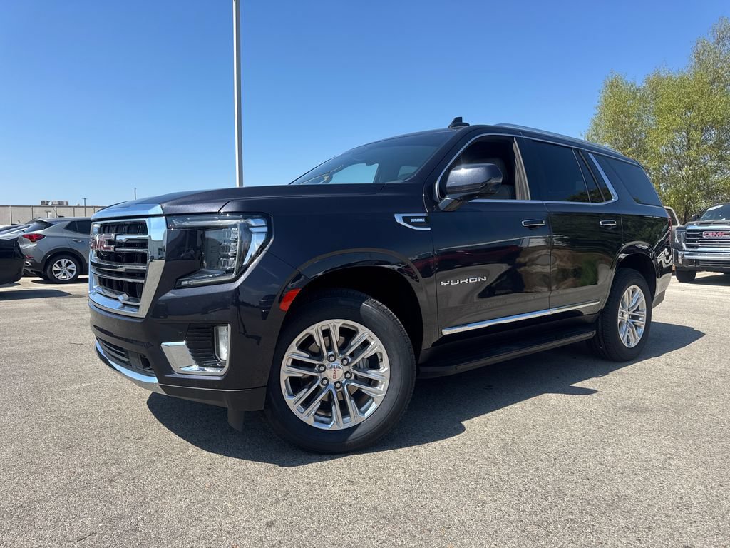 Used 2023 GMC Yukon SLT w/ SLT Luxury Package