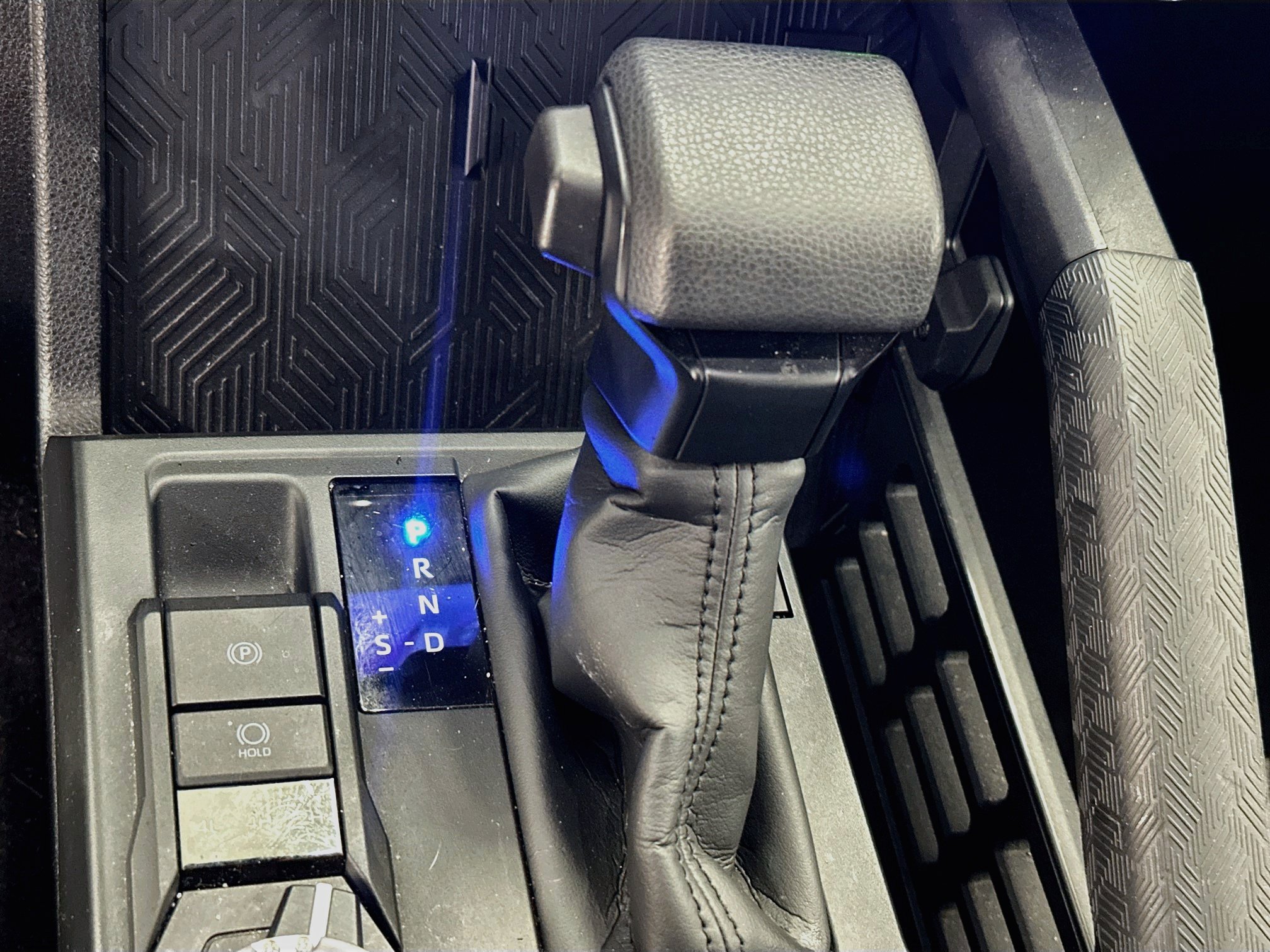 Used 2025 Toyota 4Runner SR5 AWD/4WD image 25