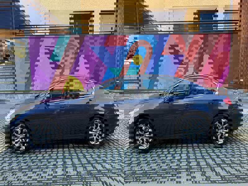 Used 2009 INFINITI G37 Journey w/ Premium Pkg image 2