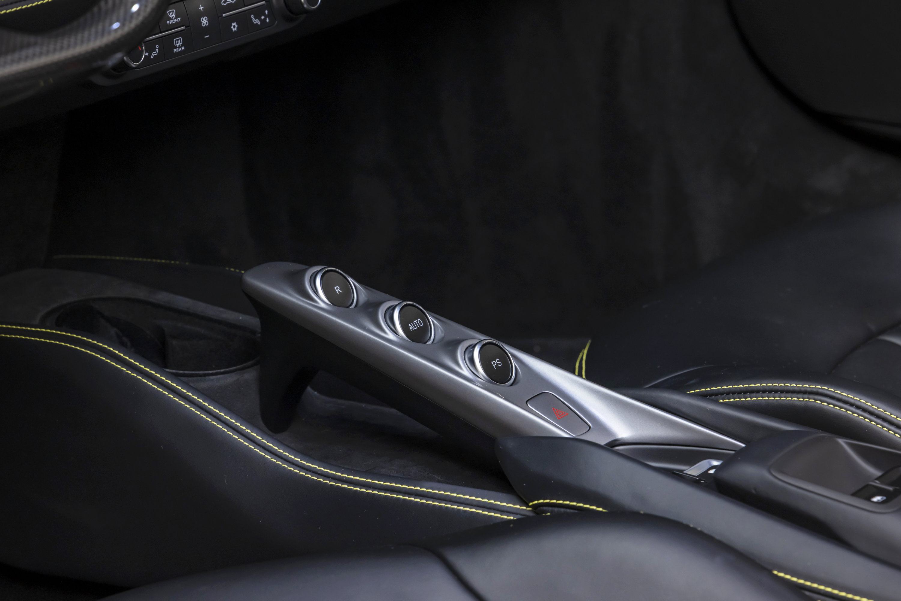 Certified 2022 Ferrari F8 Tributo RWD image 69