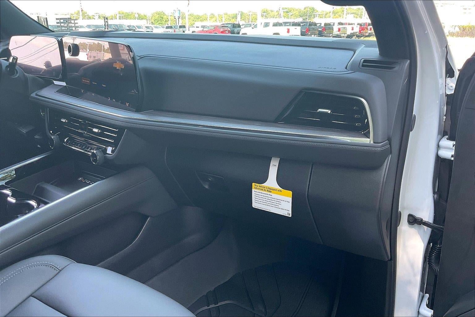 New 2026 Chevrolet Suburban LT AWD/4WD image 28