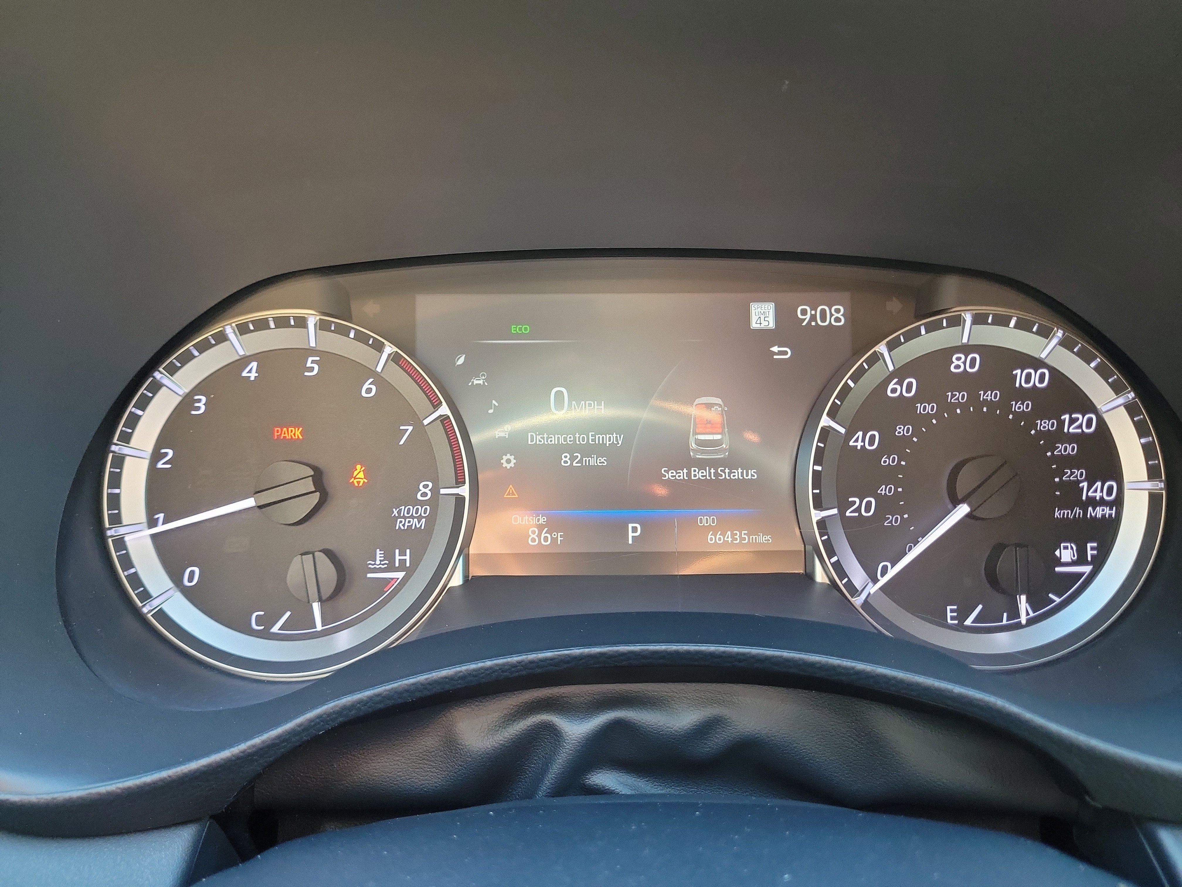 Used 2023 Toyota Highlander XSE FWD image 27