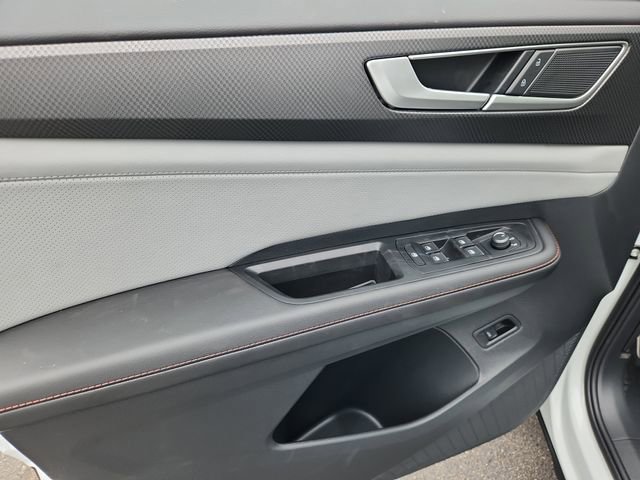 New 2026 Volkswagen Atlas Peak Edition image 6