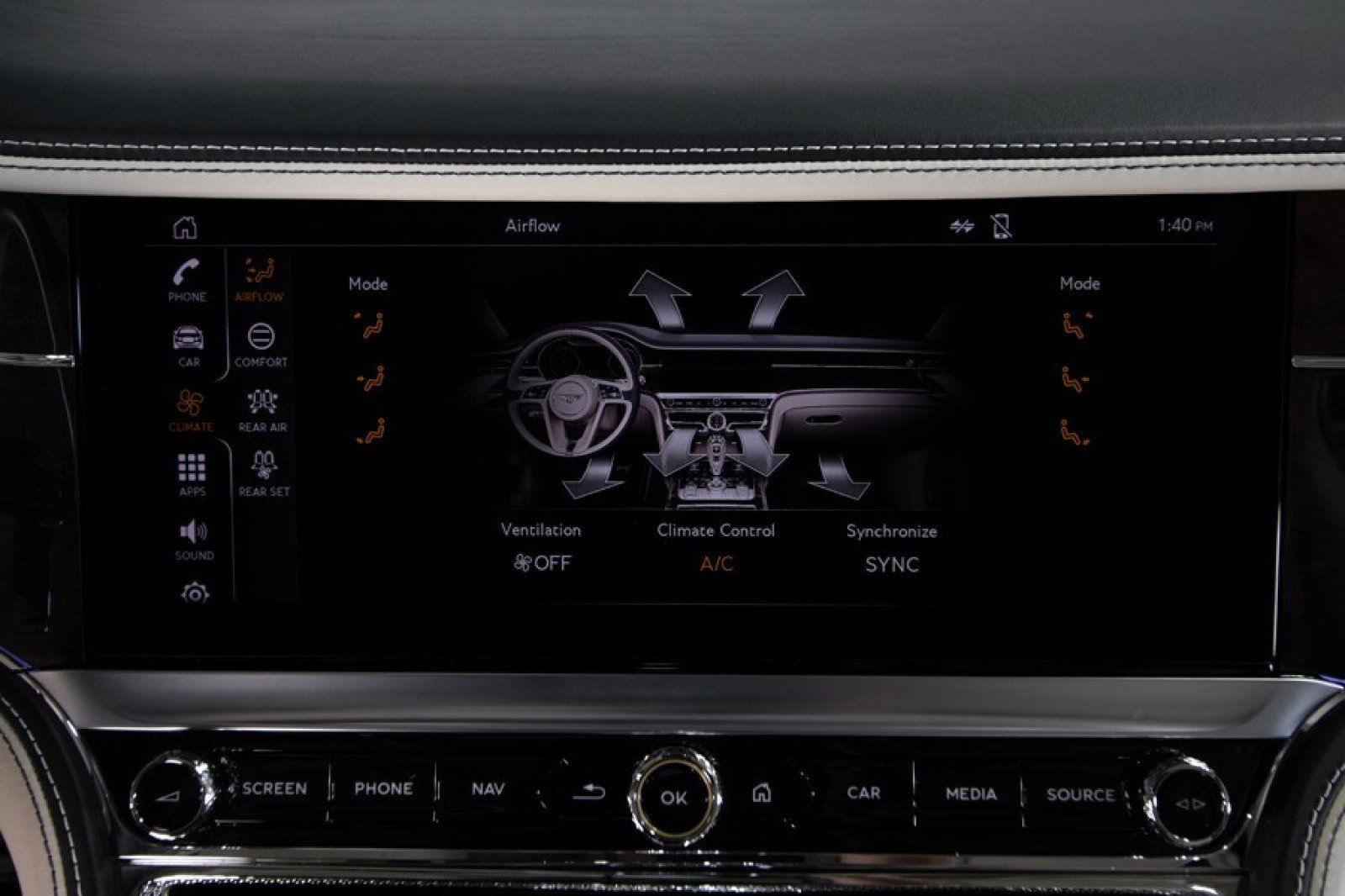Used 2023 Bentley Flying Spur Azure image 28
