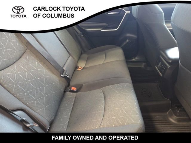 Used 2022 Toyota RAV4 XLE w/ Convenience Package image 16