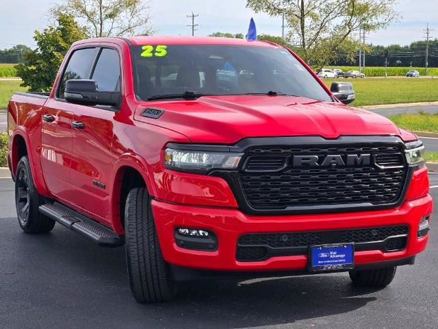 Used 2025 RAM 1500 Big Horn AWD/4WD image 4
