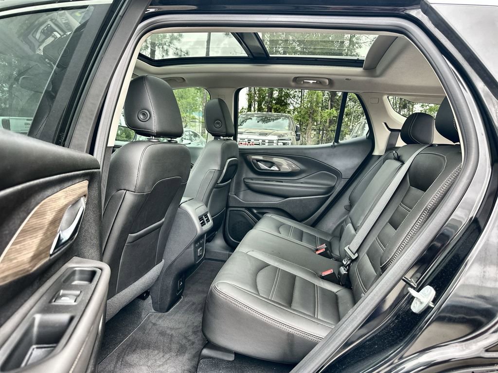 Certified 2023 GMC Terrain Denali w/ Denali Premium Package image 25