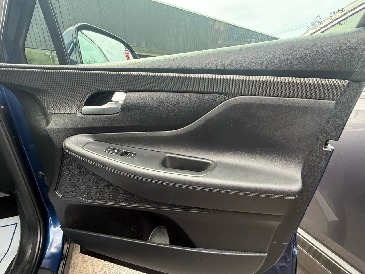 Used 2020 Hyundai Santa Fe SEL image 35