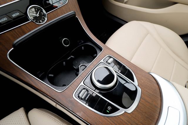 Used 2019 Mercedes-Benz C 300 4MATIC Sedan image 11