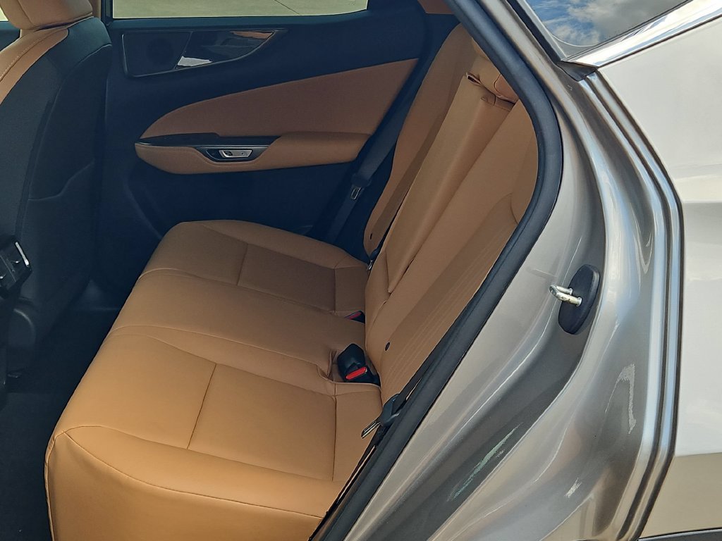 Used 2022 Lexus NX 350 AWD image 17