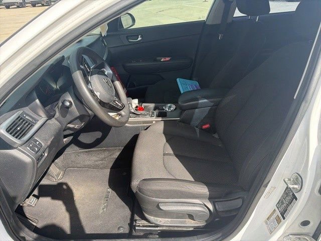 Used 2020 Kia Optima LX image 7