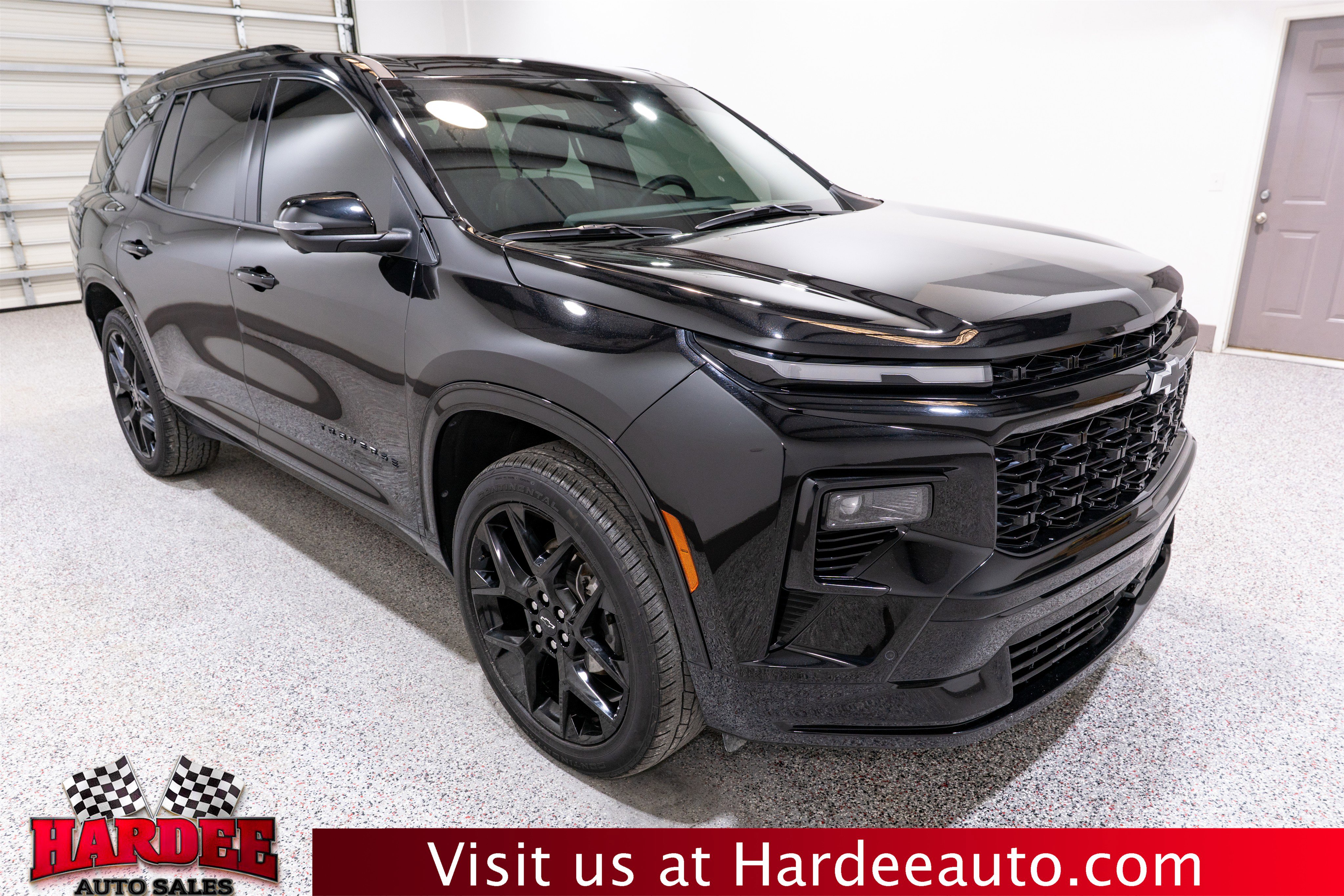 Used 2024 Chevrolet Traverse RS image 6