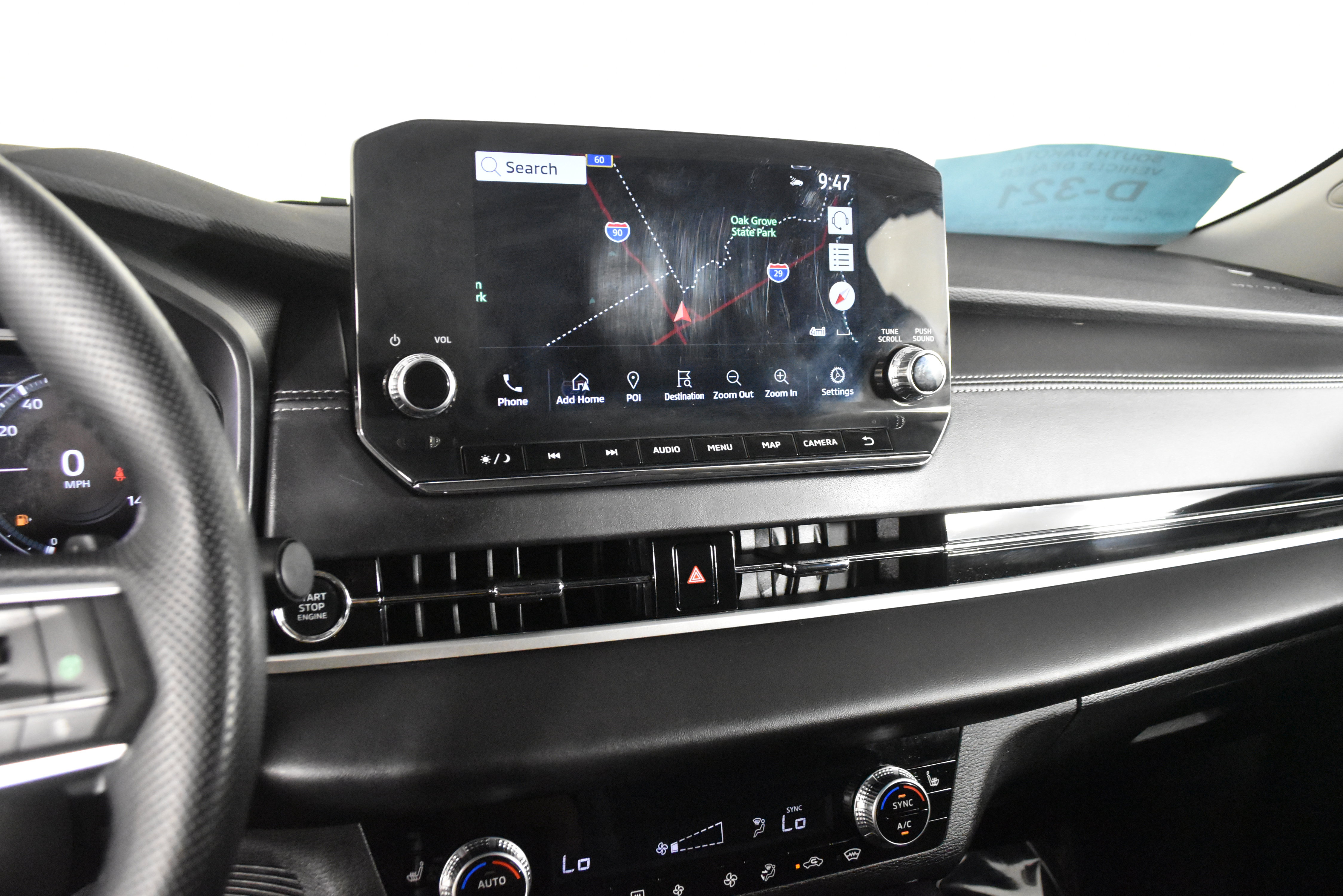 Used 2024 Mitsubishi Outlander SE image 25