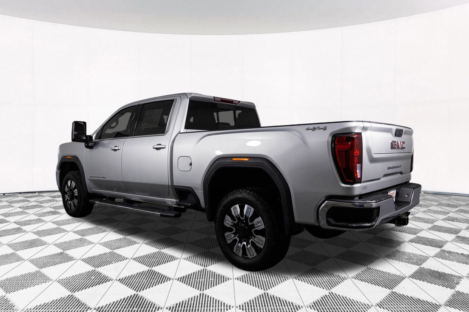 Used 2022 GMC Sierra 2500 SLE w/ SLE Value Package; image 10
