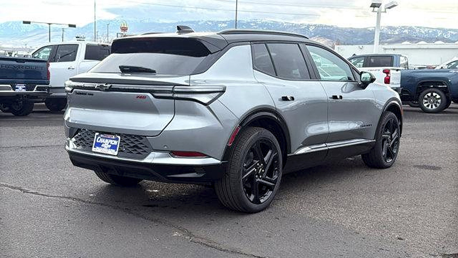 New 2026 Chevrolet Equinox EV RS image 5