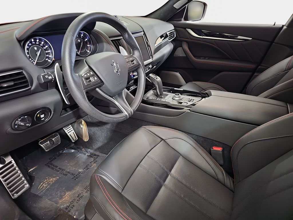 Used 2022 Maserati Levante Modena AWD/4WD image 19