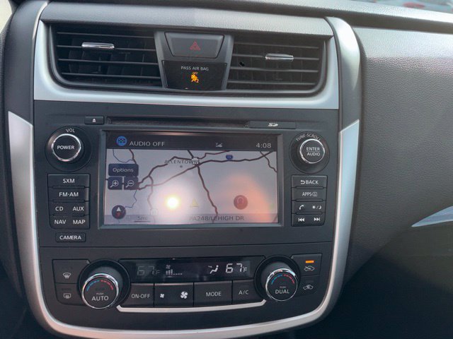 Used 2017 Nissan Altima 2.5 SL w/ 2.5 Technology Package FWD image 16
