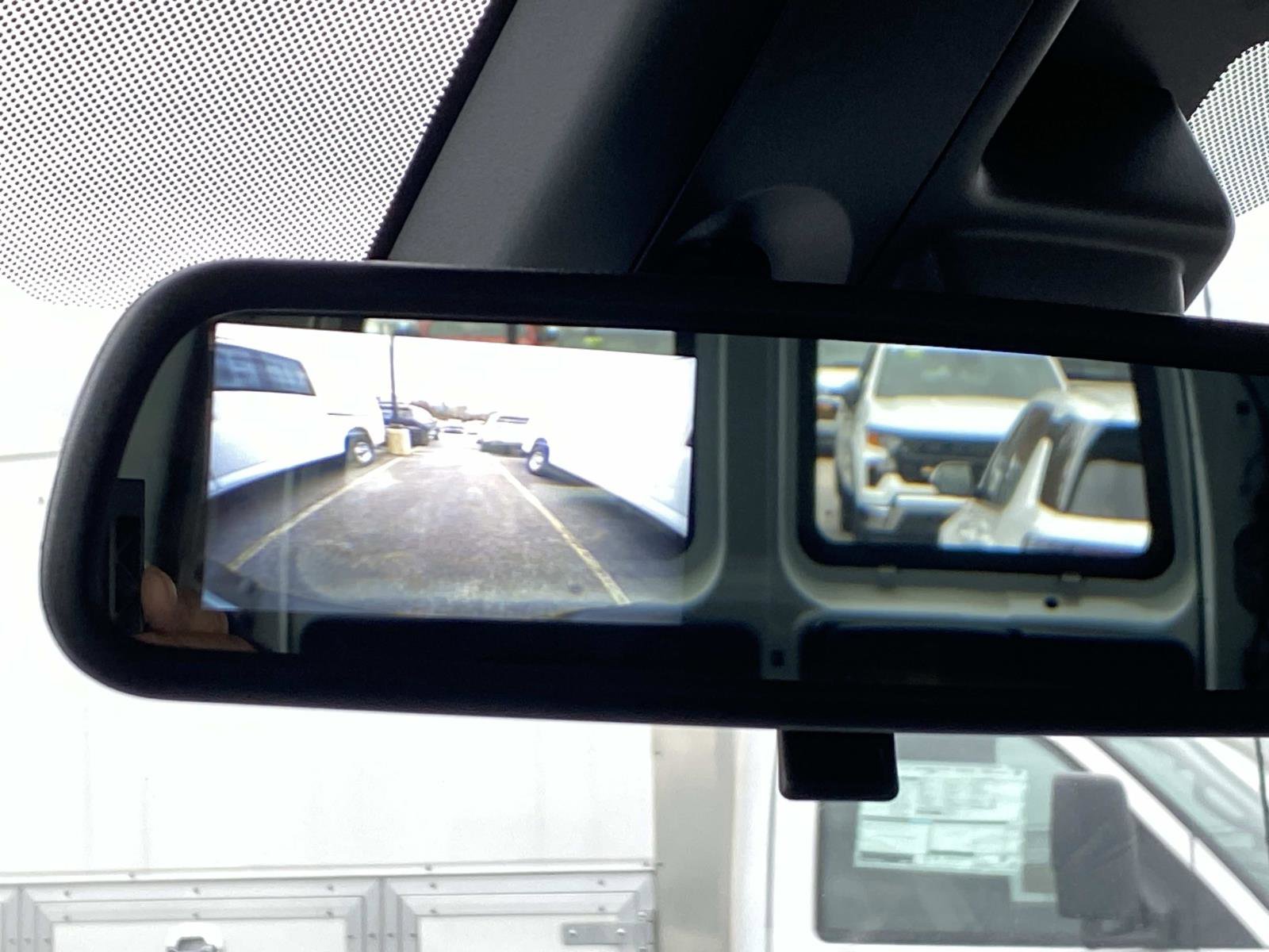 New 2025 GMC Savana 3500 w/ Driver Convenience Package image 9