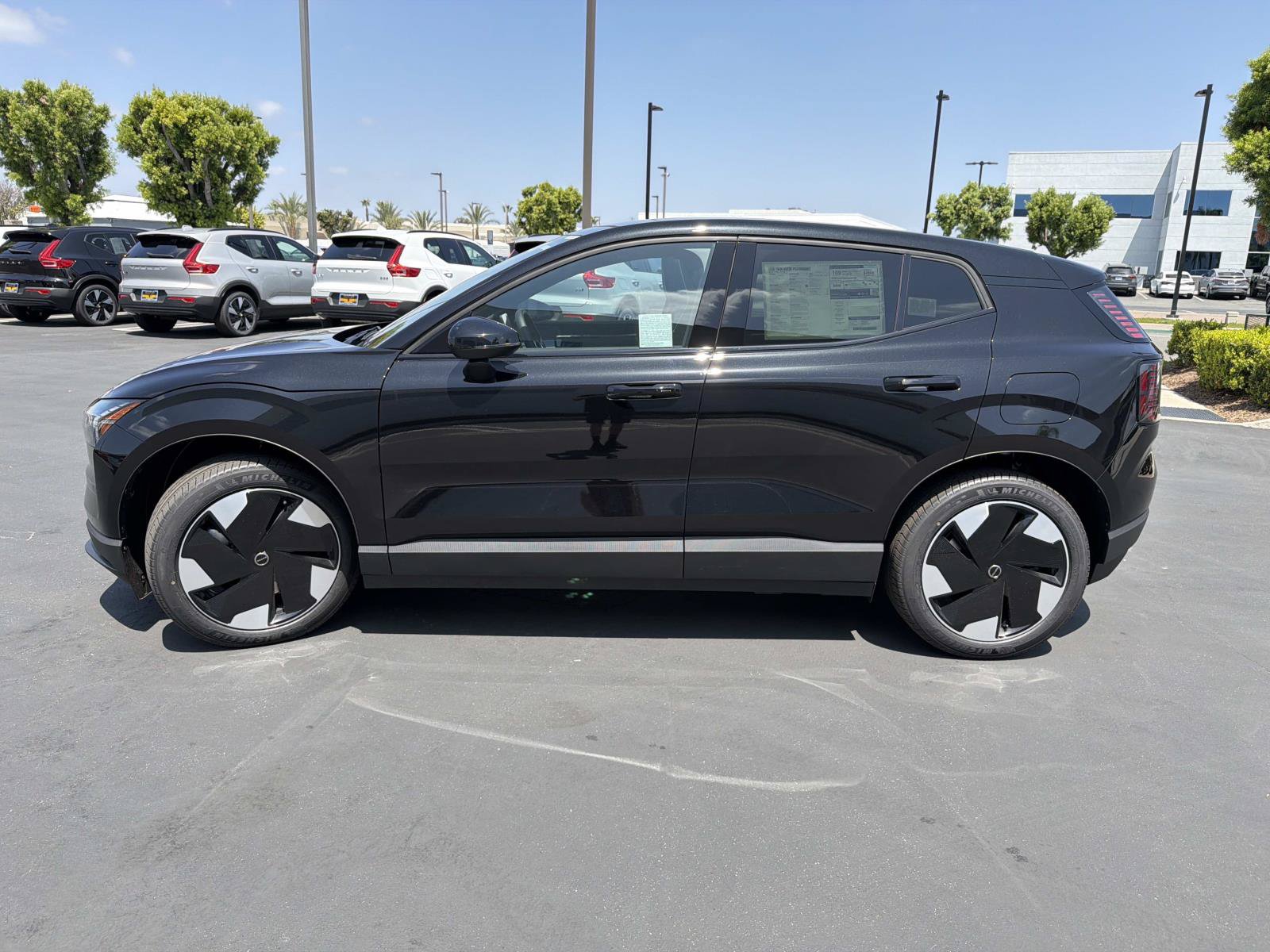 New 2026 Volvo EX30 Plus w/ Climate Package AWD/4WD image 4
