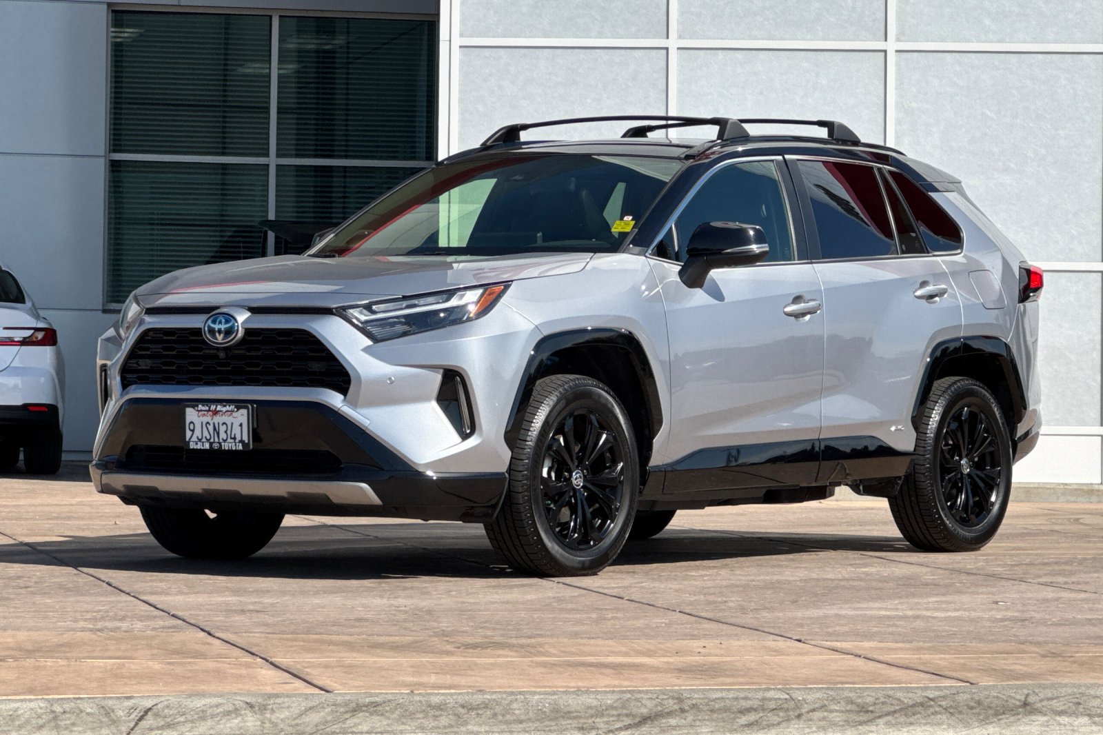 Certified 2023 Toyota RAV4 XSE AWD/4WD image 10