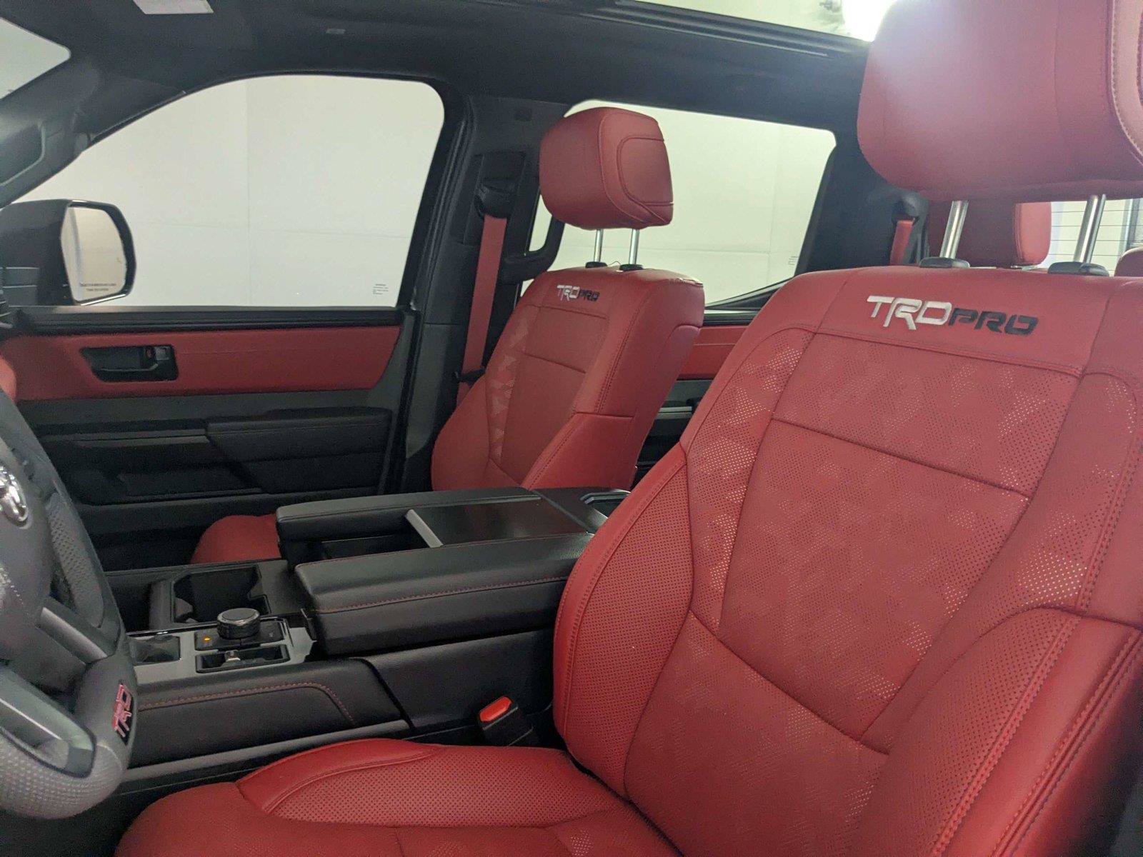 Used 2025 Toyota Tundra TRD Pro AWD/4WD image 9