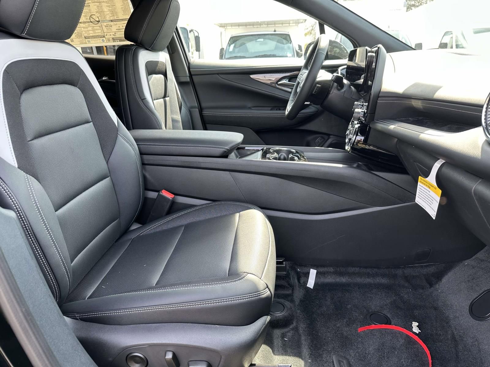 New 2026 Chevrolet Blazer EV LT image 25