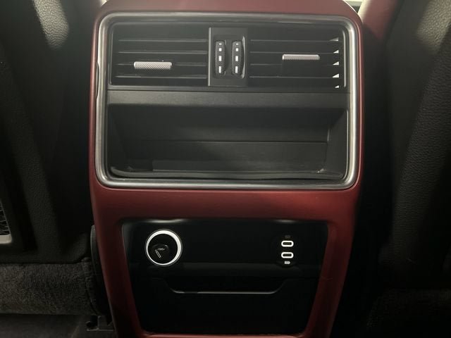 Used 2020 Porsche Cayenne AWD/4WD image 22