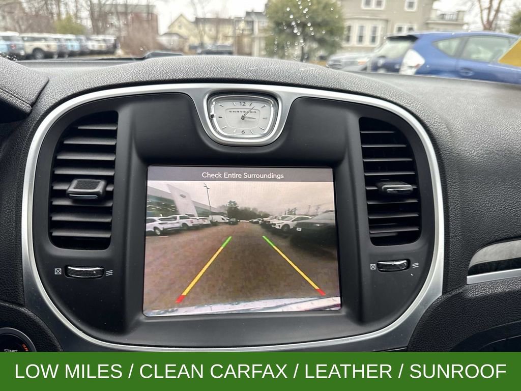 Used 2016 Chrysler 300 C image 24